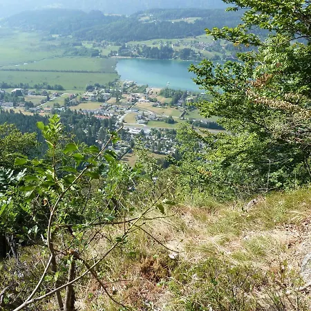 Tom's Huette * Presseggersee