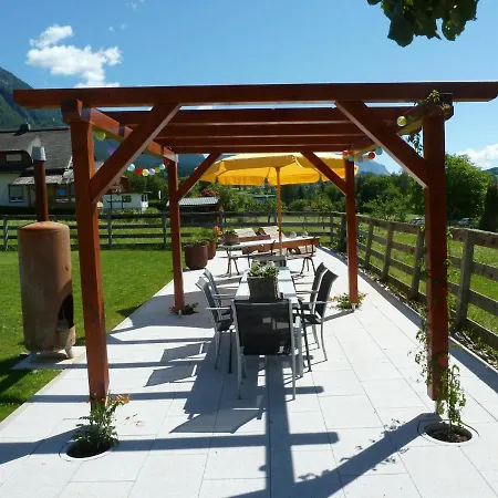 Tom's Huette Presseggersee