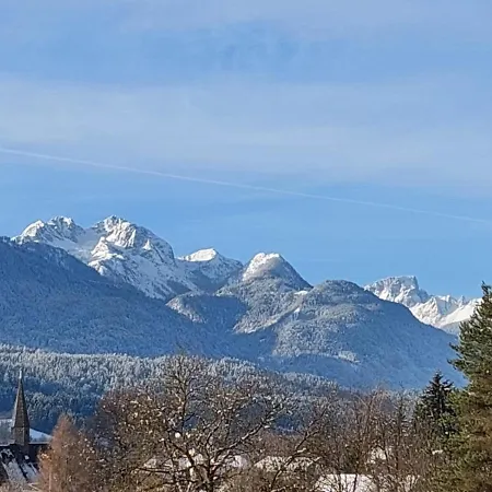 Tom's Huette * Presseggersee