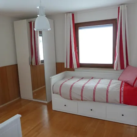 Apartamento Tom's Hütte *