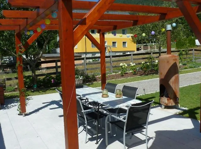 Tom's Hütte Apartamento *