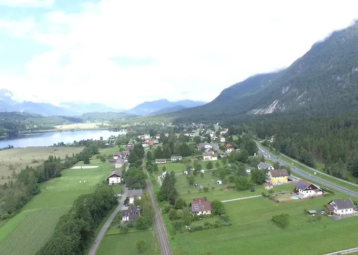 Tom's Huette Apartament *